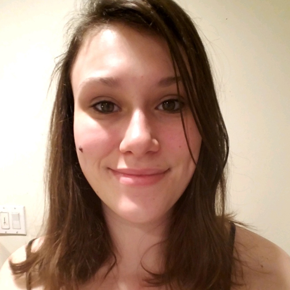 Meet your Posher, Crystal